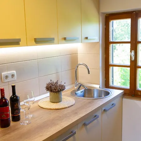 Andy's With Hottub & Sauna Holiday home *