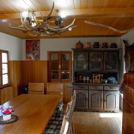 Andy's With Hottub & Sauna